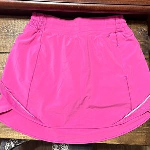 Lululemon hotty hot skirt sonic pink 6